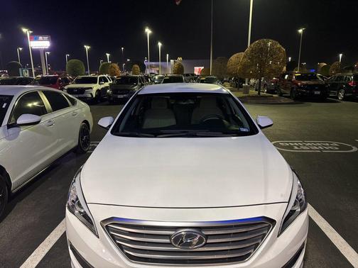 2015 Hyundai SONATA SE