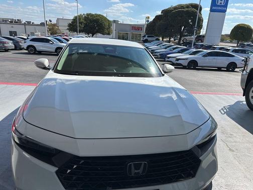 2024 Honda Accord LX 1.5T