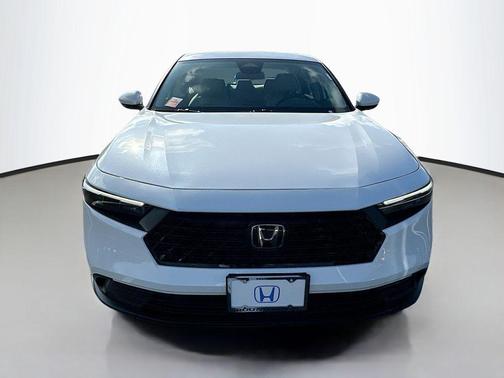 2025 Honda Accord LX 1.5T