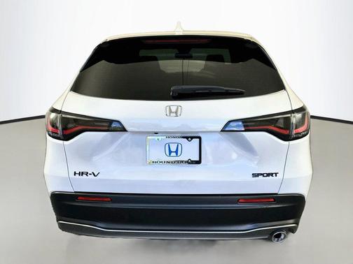 Platinum White Pearl 2026 Honda HR-V 2WD Sport