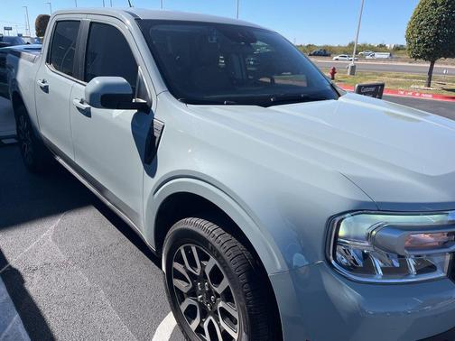 2022 Ford Maverick Lariat
