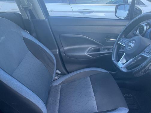 2023 Nissan Versa 1.6 SV