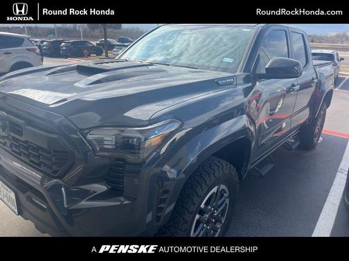 2025 Toyota Tacoma Hybrid TRD Sport