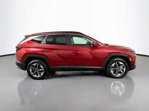 Ultimate Red 2026 Hyundai TUCSON SEL