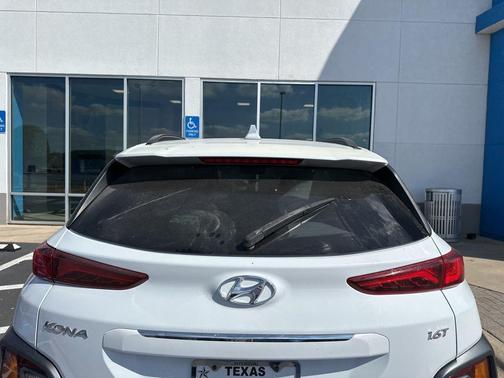 2020 Hyundai KONA Limited