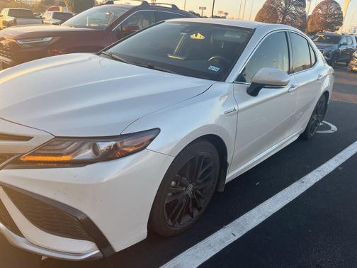 2021 Toyota Camry XSE