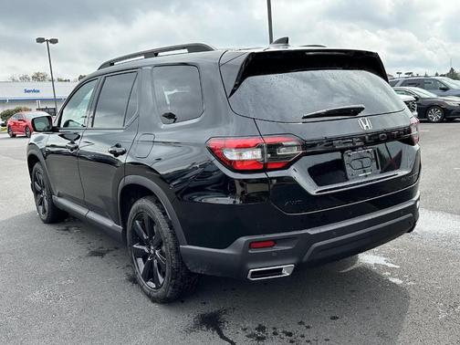 2025 Honda Pilot Black Edition