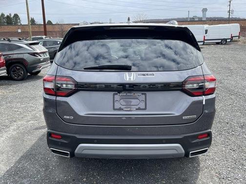 2025 Honda Pilot Touring