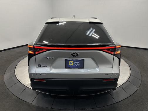 2024 Toyota bZ4X XLE