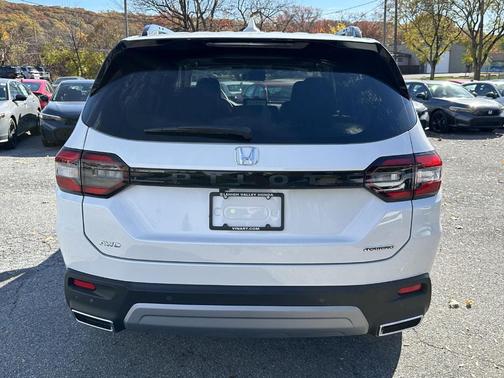 2025 Honda Pilot Touring+