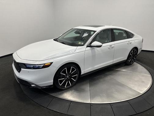 2023 Honda Accord Hybrid Touring
