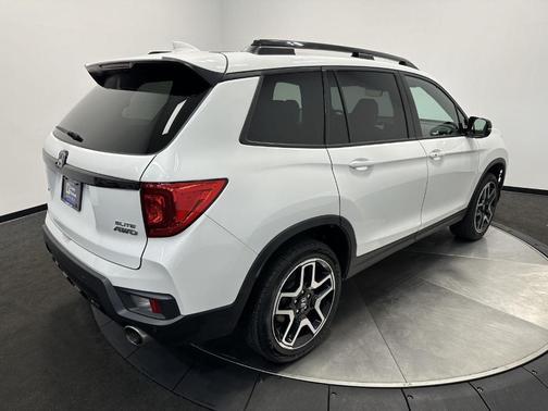 2022 Honda Passport Elite