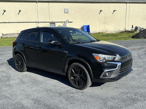 Labrador Black Pearl 2017 Mitsubishi Outlander Sport LE