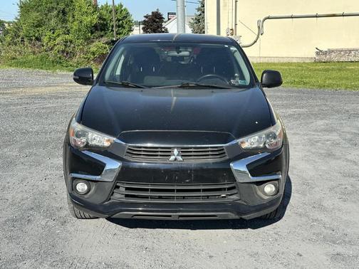 Labrador Black Pearl 2017 Mitsubishi Outlander Sport LE