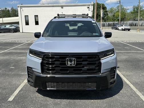 Sonic Gray Pearl 2026 Honda Pilot Black Edition