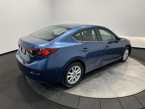 2017 Mazda Mazda3 Sport