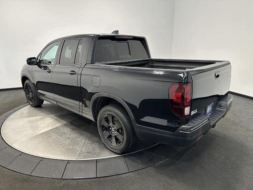 2019 Honda Ridgeline Black Edition