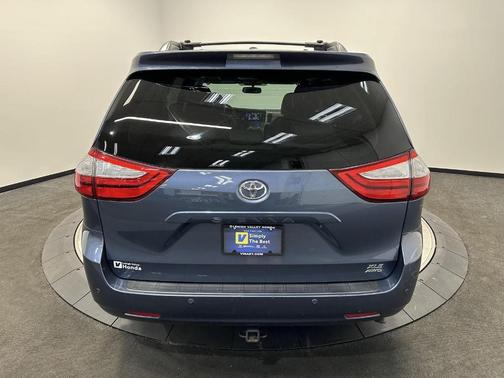 2017 Toyota Sienna Limited