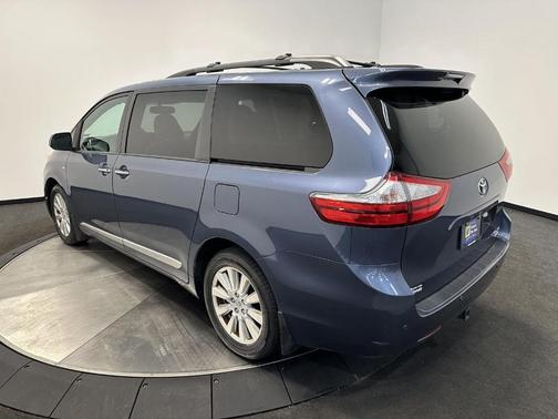 2017 Toyota Sienna Limited