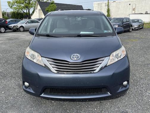2017 Toyota Sienna Limited
