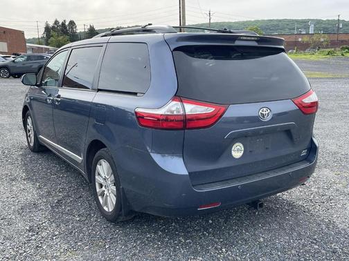 2017 Toyota Sienna Limited