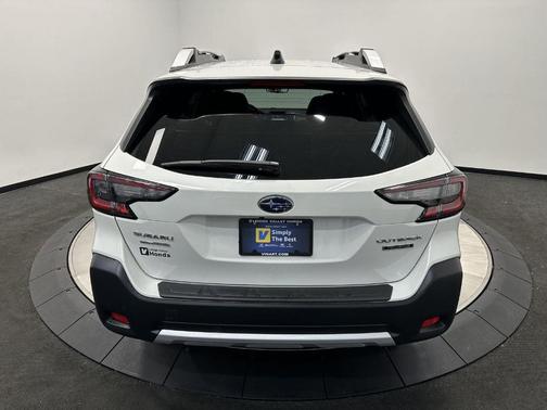 2023 Subaru Outback Touring