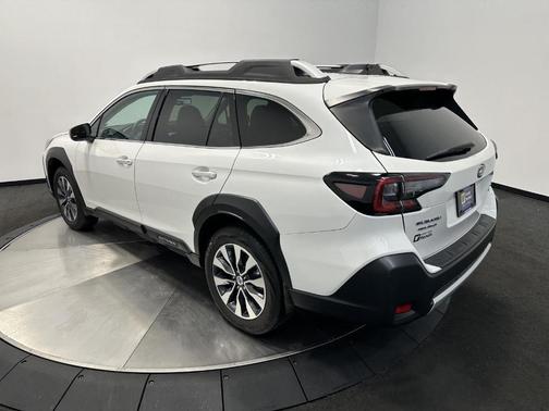 2023 Subaru Outback Touring