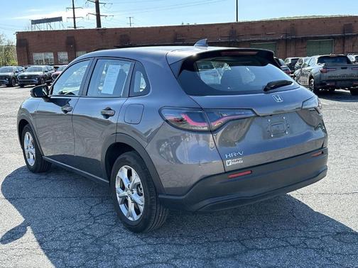 Modern Steel Metallic 2025 Honda HR-V LX