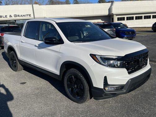 2025 Honda Ridgeline Black Edition