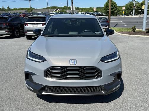 Urban Gray Pearl 2026 Honda HR-V Sport