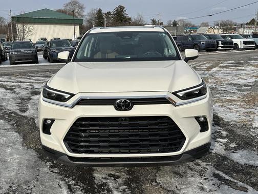2024 Toyota Grand Highlander Platinum