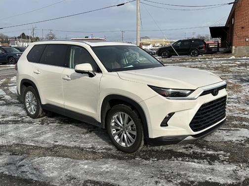 2024 Toyota Grand Highlander Platinum