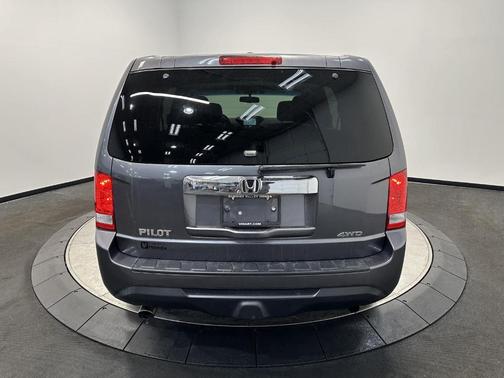 2014 Honda Pilot EX-L w/ Navigation