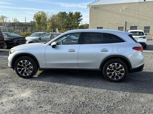 2025 Mercedes-Benz GLC 350e Base 4MATIC