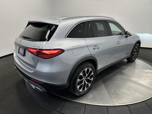 2025 Mercedes-Benz GLC 350e Base 4MATIC