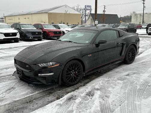 2019 Ford Mustang EcoBoost Premium