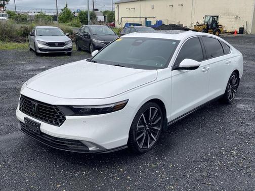 2024 Honda Accord Hybrid Touring