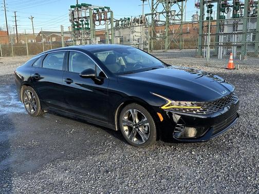 2022 Kia K5 EX