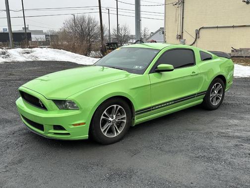 2013 Ford Mustang V6 Premium