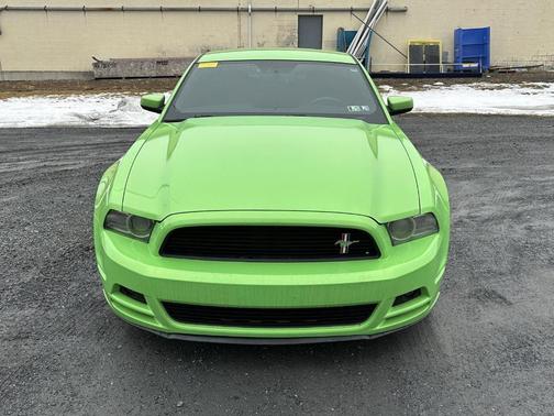 2013 Ford Mustang V6 Premium