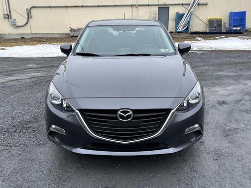 2016 Mazda Mazda3 i Sport