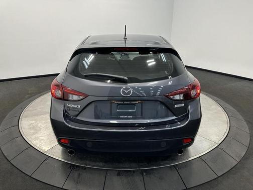 2016 Mazda Mazda3 i Sport
