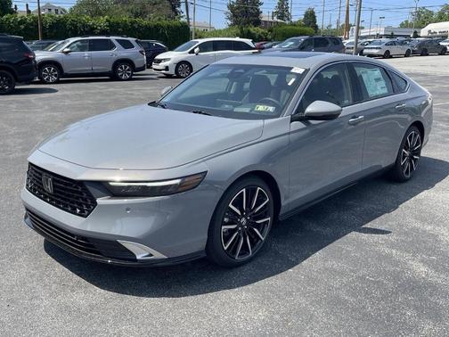 2025 Honda Accord Hybrid Touring