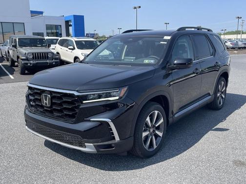 2025 Honda Pilot Touring