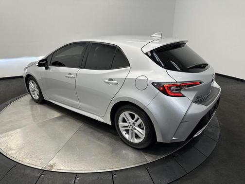 2022 Toyota Corolla Hatchback SE