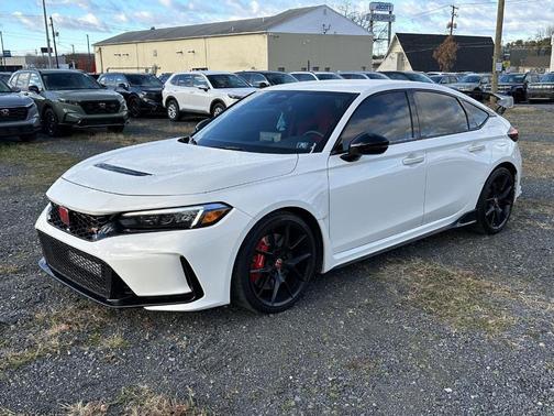 2023 Honda Civic Type R Base