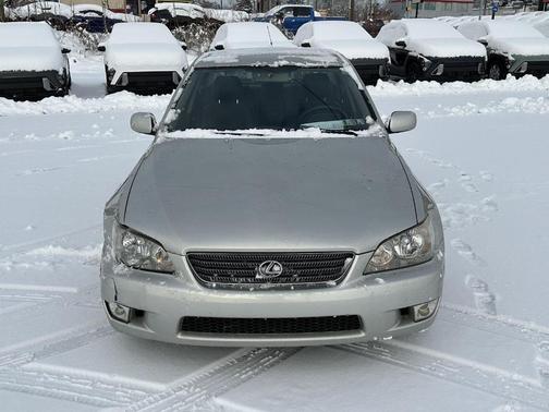 2001 Lexus IS 300 Base