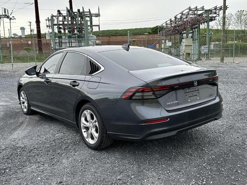 Meteorite Gray Metallic 2025 Honda Accord LX