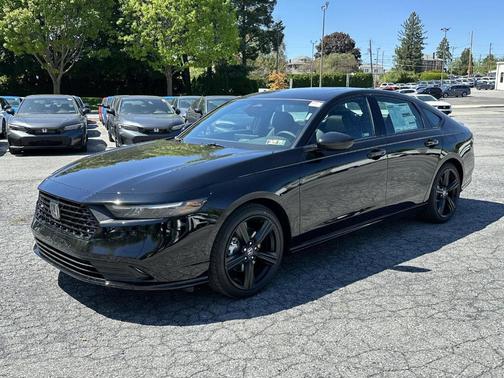Crystal Black Pearl 2026 Honda Accord Hybrid Sport-L
