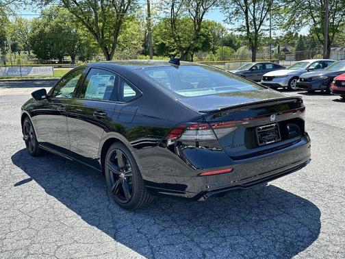 Crystal Black Pearl 2026 Honda Accord Hybrid Sport-L